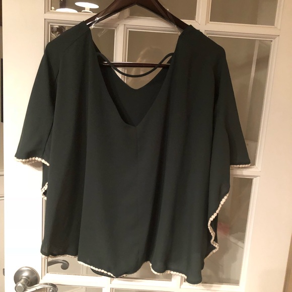 Butterfly top - Picture 2 of 3